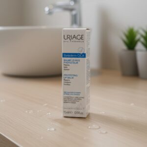 Uriage Bariederm Cica-Protecting Lip Balm